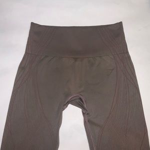 Gymshark Apex Seamless Leggings in Truffle Brown/Cherry Brown